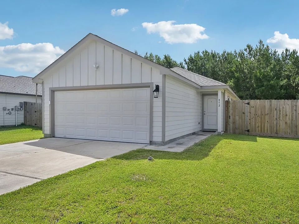 852 Road 5138