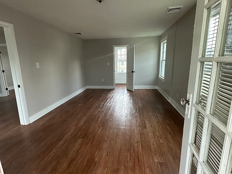 176 Bristol St #2 — Photo 28