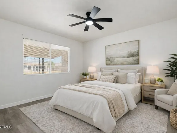 10528 W SARATOGA Circle, Sun City, AZ 85351