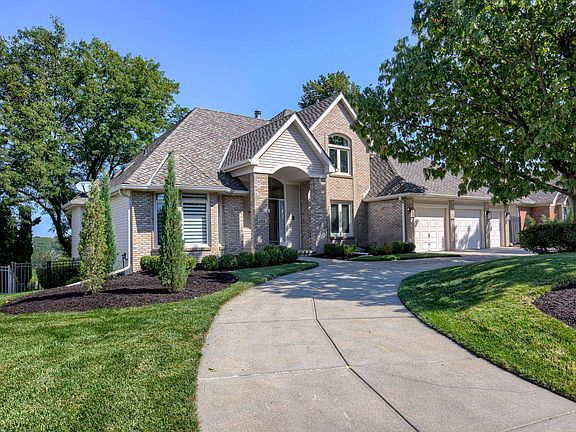 2nd image of 12816 Eagle Run Dr