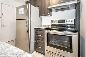 1027 Bernhardt St — Photo 16
