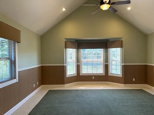 945 Old Ranch Rd — Photo 21