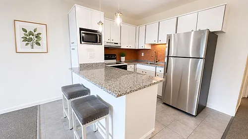 200 Swanton St Photo 1