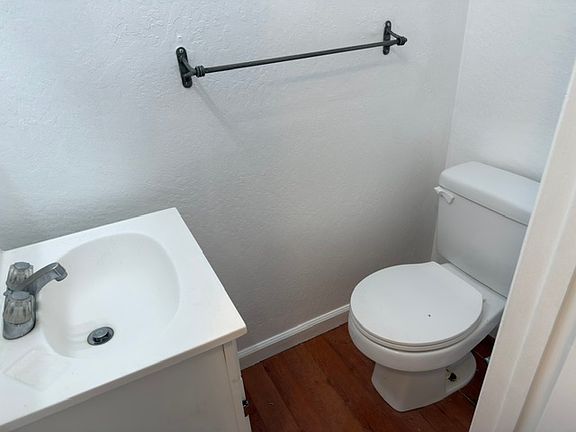 5th image of 1126 4th St APT 3