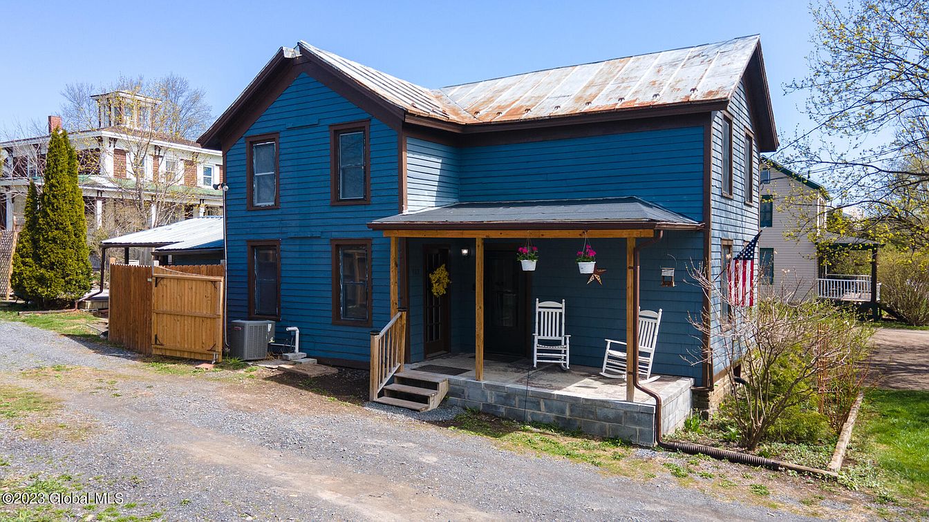 1st image of 137 Main Street