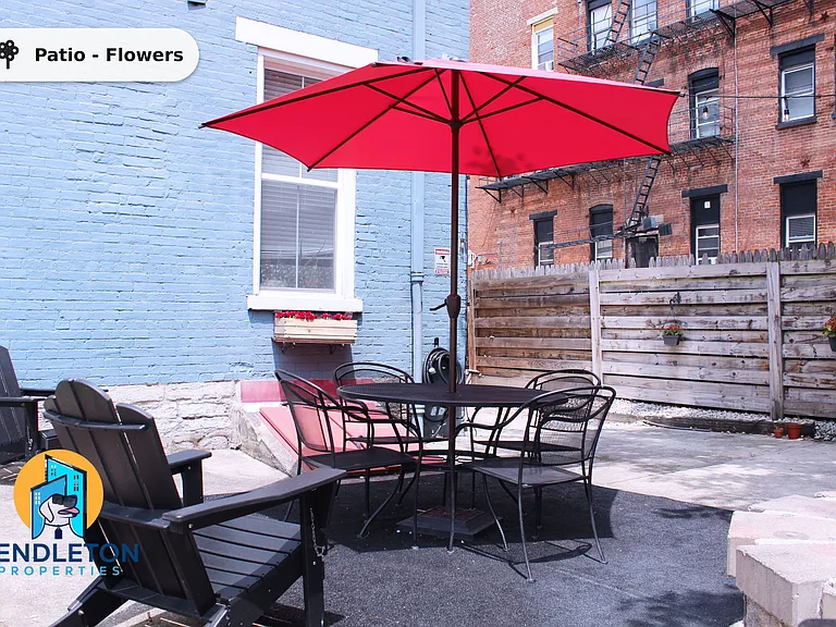 525 E 13th St #4 — Photo 11