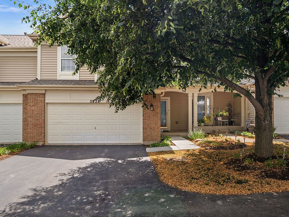 1st image of 2222 Foxmoor Ln #2222