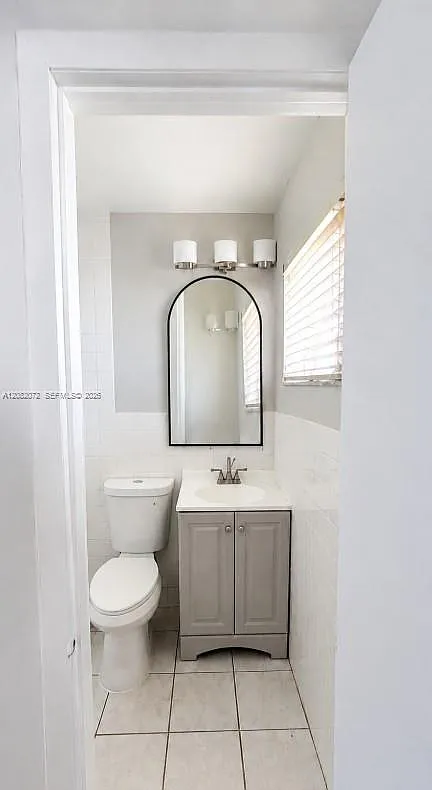 Hialeah 10th Addn — Photo 4