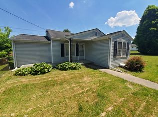 2416 Sarah St, Johnson City, TN 37601