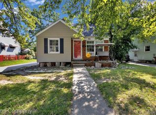 941 Voorheis St, Pontiac, MI 48341