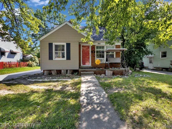 941 Voorheis St, Pontiac, MI 48341