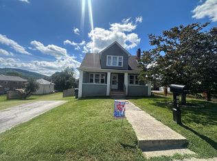 103 E Virginia St, Galax, VA 24333