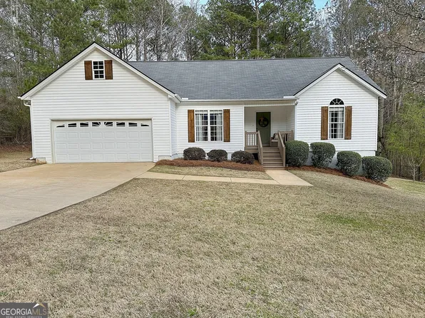 51 Holleys Grove Dr, Lagrange, GA 30240