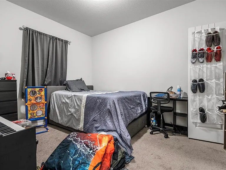 Baywatch Cir — Photo 7