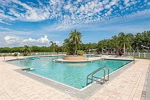 4510 Sanibel Way — Photo 25