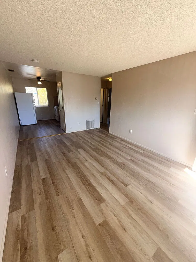 634F — Photo 3
