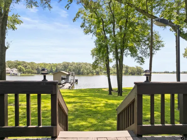 25 Private Road 2362, Mount Pleasant, TX 75455