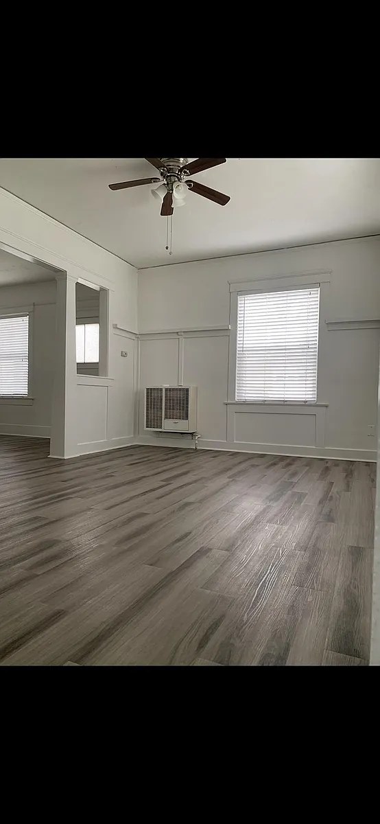 Building Photo - 105-117 Hawthorn St #9