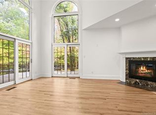 99 Wildwood Rd, Stamford, CT 06903