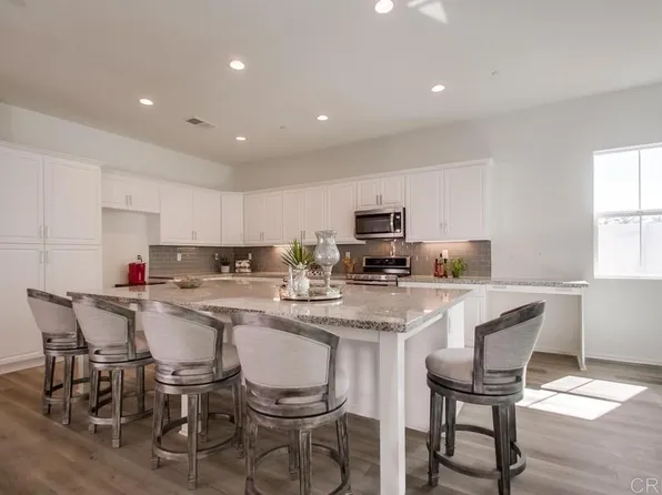 1989 Bernardo Ave, Escondido, CA 92029