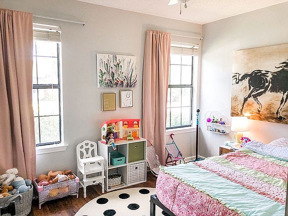 Bedroom #1
