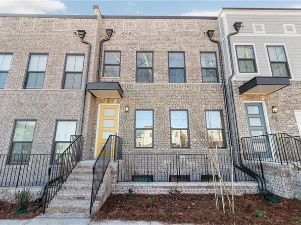 2135 Burnside Dr NW, Atlanta, GA 30318