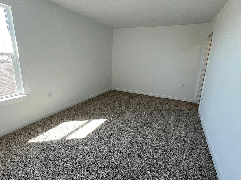13820 Lubeck Dr — Photo 15