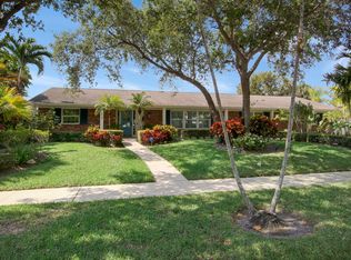 512 Privateer Rd, North Palm Beach, FL 33408