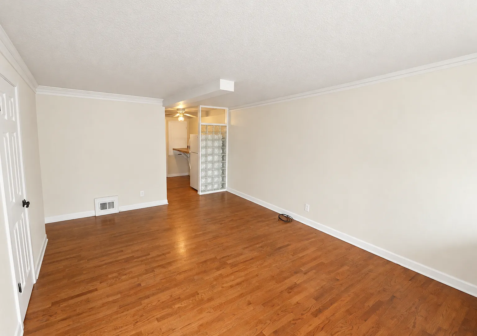 2717-2723 Sheridan Blvd — Photo 3