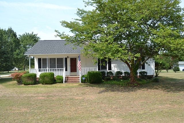 1st image of 2118 Appling Way