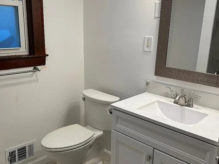 30 Saint John Ave #1 — Photo 2