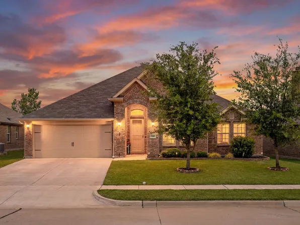 216 Ovaletta Dr, Justin, TX 76247