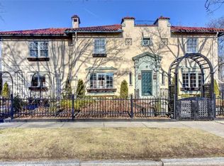 6 Westford Rd, Providence, RI 02906