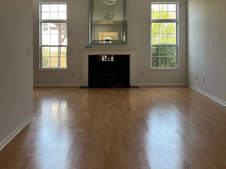 7248 Kimble Dr — Photo 6