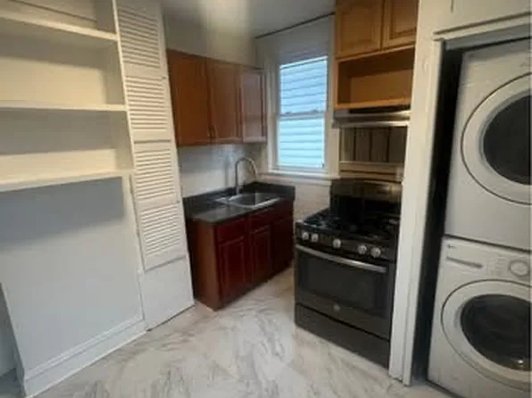 98 Lake Ave Floor 2, Yonkers, NY 10703