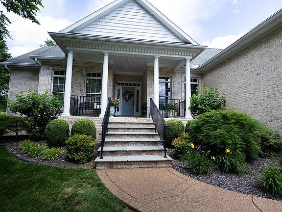 2nd image of 7088 Wedgewood Dr