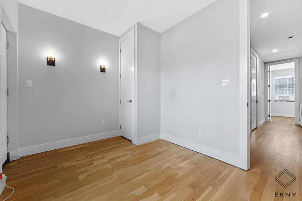 Rented by ERNY LLC | media 8