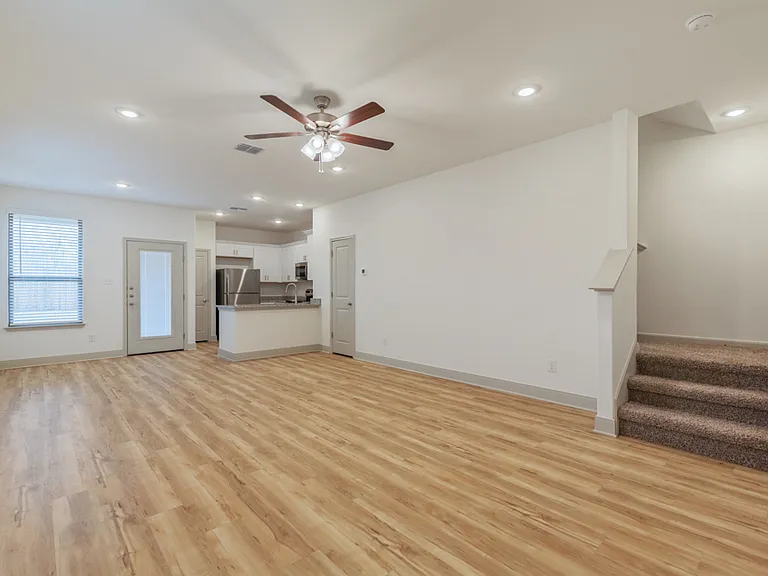 7612 Briarwood Pass #101 — Photo 3