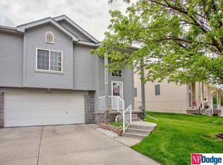 4559 S 190th St, Omaha, NE 68135