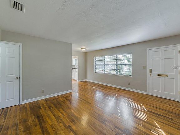 5th image of 2821 E Pine St