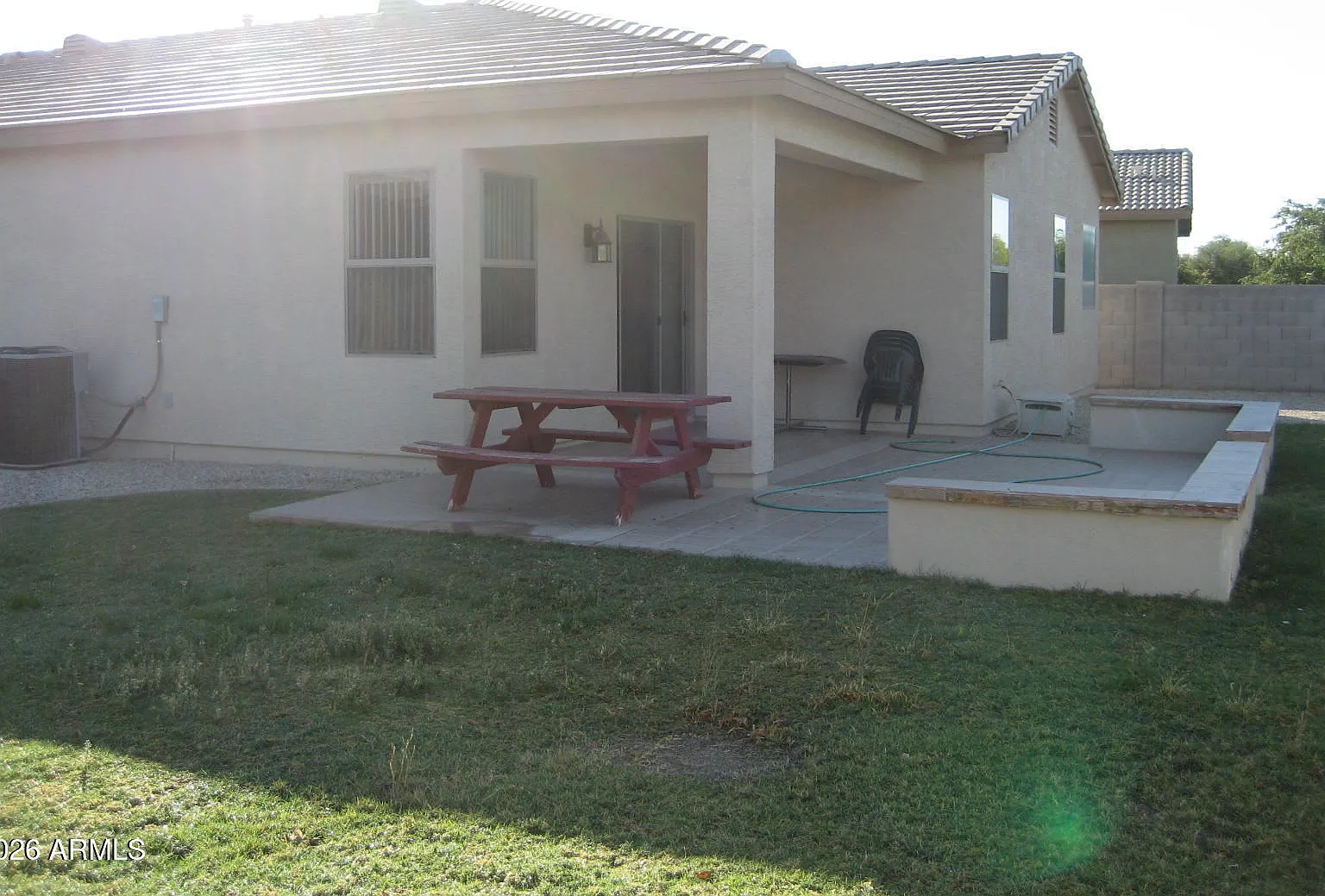 4 bed, 2.0 bath, 2013 sqft, $2,050 — Photo 2