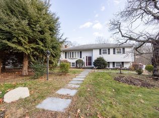 222 Blackstone St, Bellingham, MA 02019