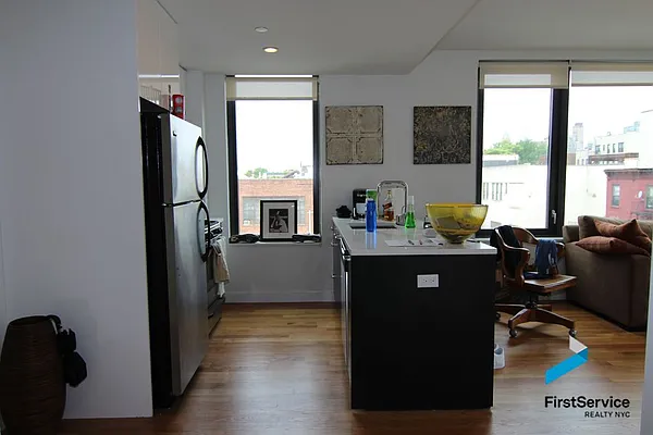 Rented by FirstService Realty (legacy) | media 4