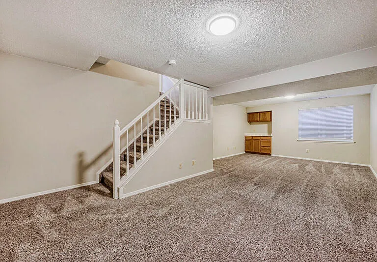 8420 Ilex Dr — Photo 7
