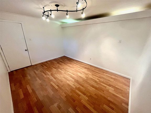 5th image of 1129 Trampe Ave