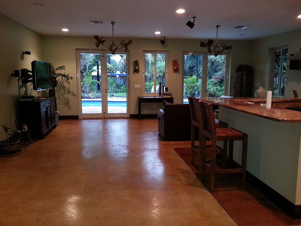 (Add Caption)Living Room