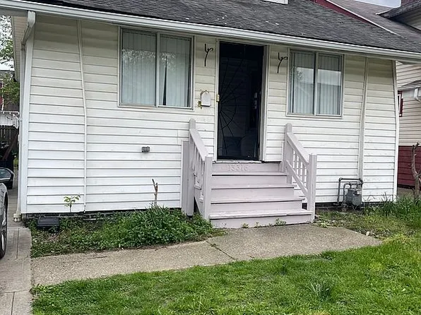 13316 Graham Rd, East Cleveland, OH 44112