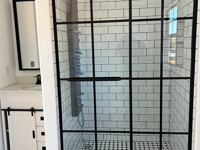 2421 NW 16th St #3 — Photo 5