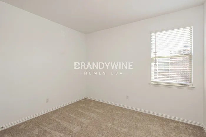 122 Jenkinson Dr — Photo 16