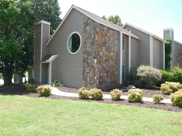903 W Parkway Dr, Stillwater, OK 74075